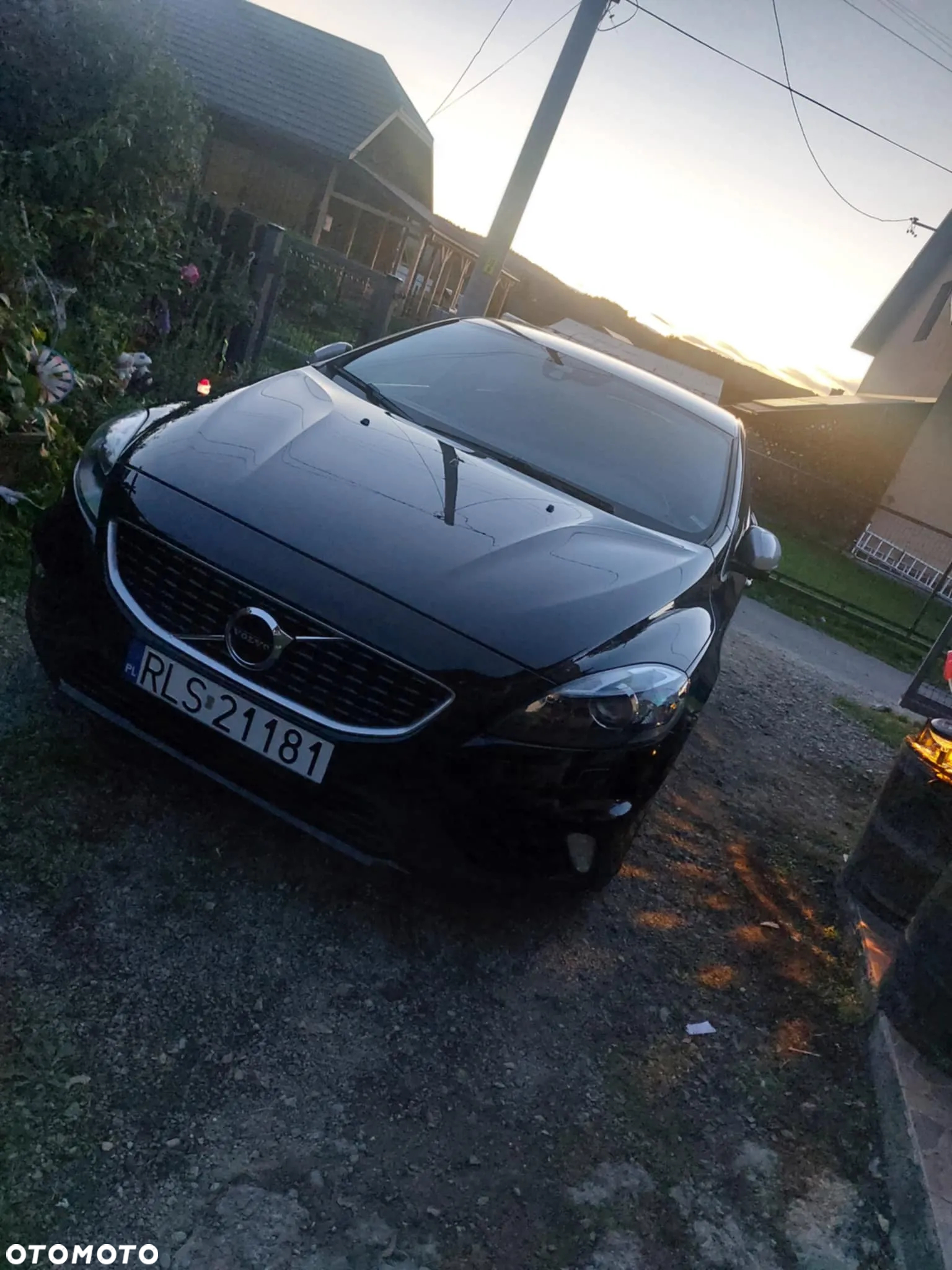 Volvo V40 D2 Drive-E R-Design Momentum - 15