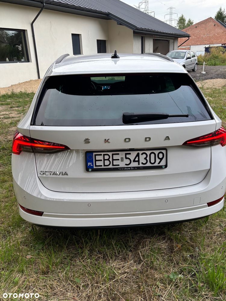 Skoda Octavia 2.0 TDI Ambition - 4