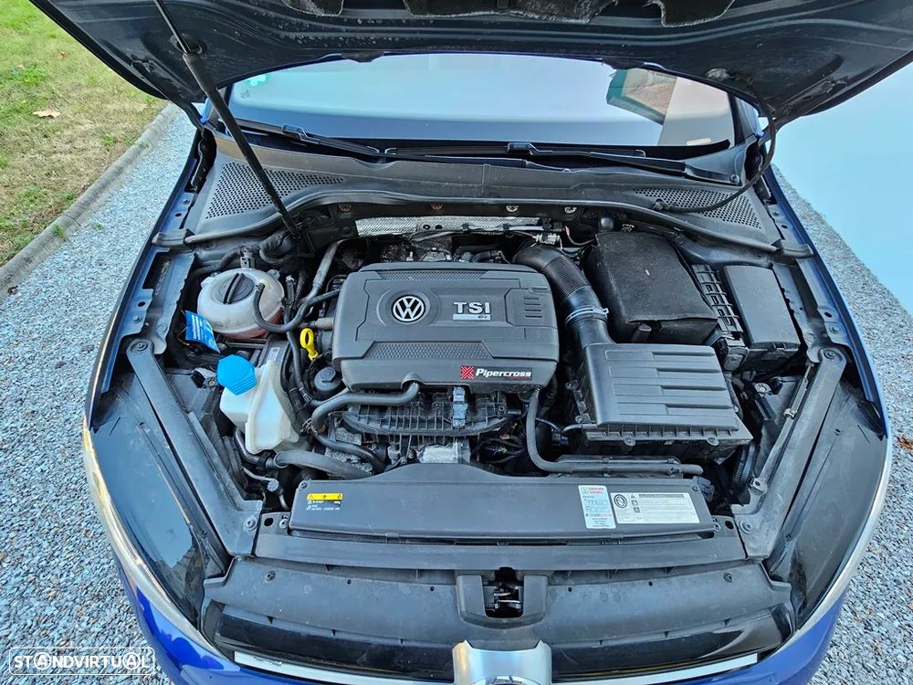 VW Golf R 4Motion (BlueMotion ) DSG - 21