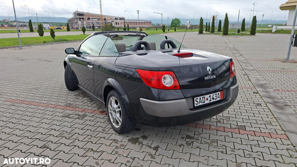Renault Megane 2.0 Luxe Dynamique - 8