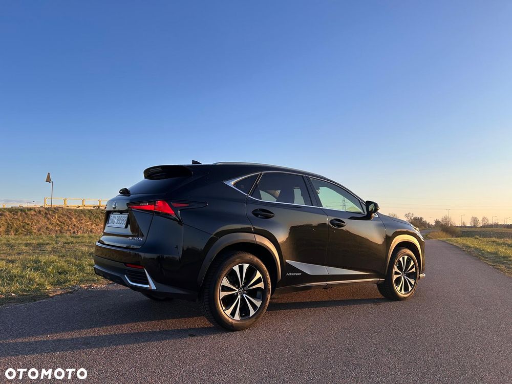 Lexus NX 300h F Impression AWD - 7