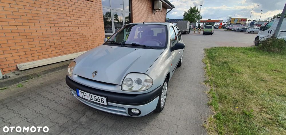 Renault Clio - 5