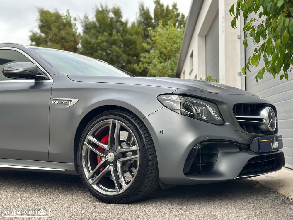 Mercedes-Benz E 63 AMG S 4-Matic+ - 9