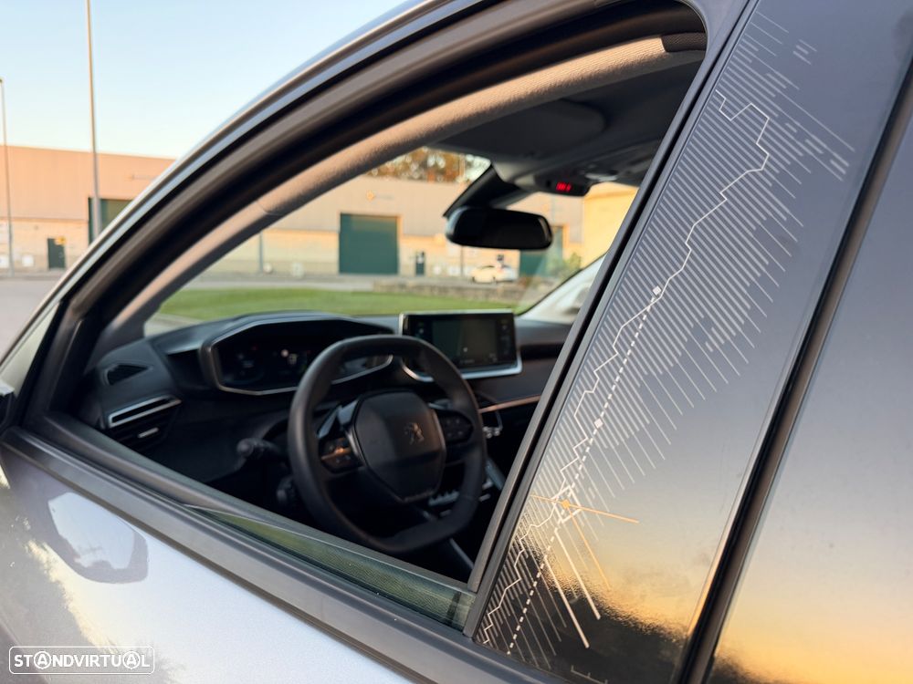 Peugeot e-208 50 kWh Edition - 24