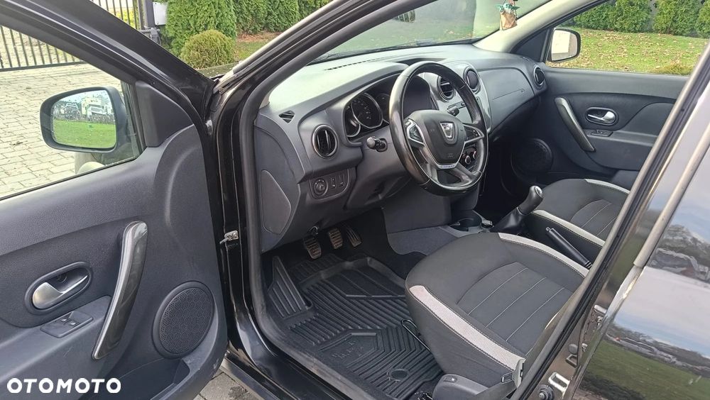 Dacia Sandero - 5