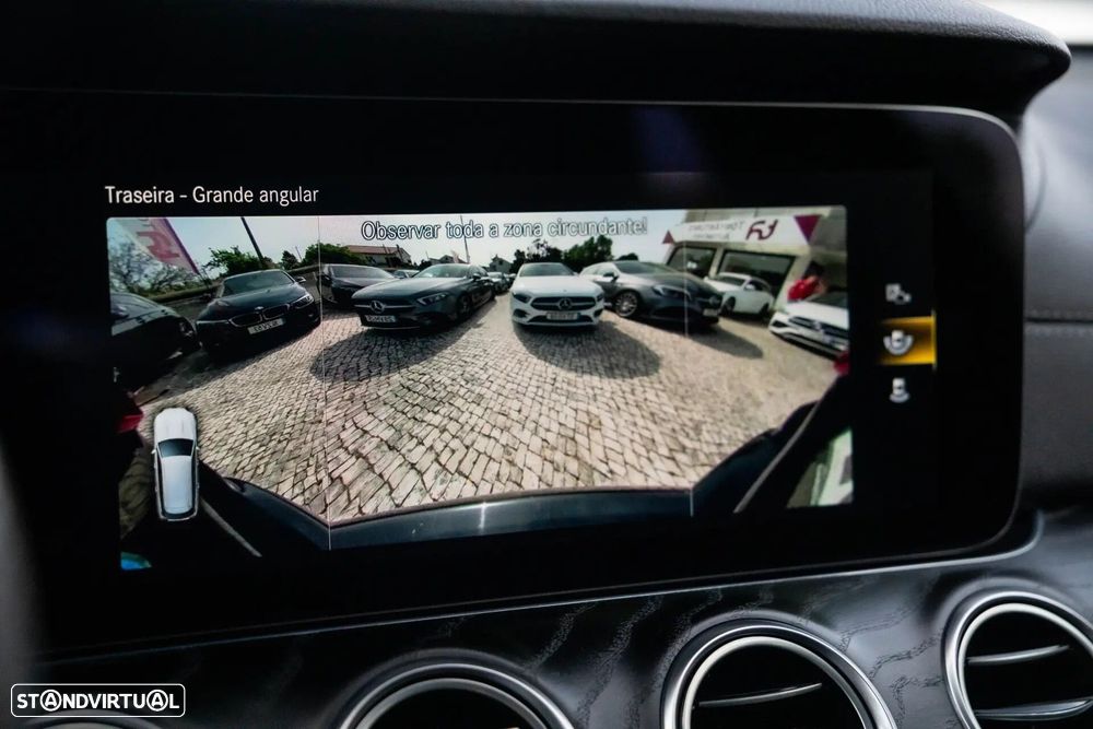 Mercedes-Benz E 300 - 23