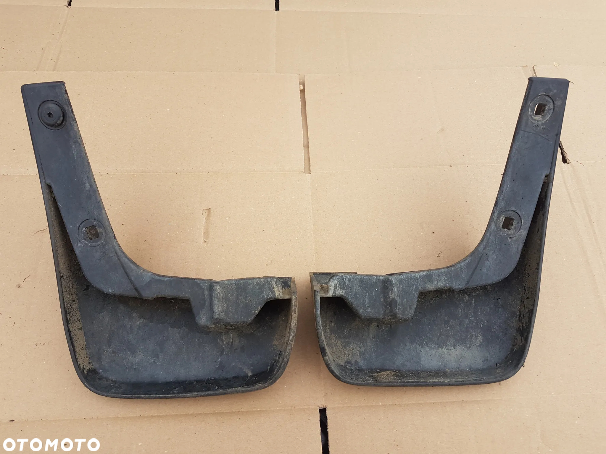 DAIHATSU TERIOS II 06-09 CHLAPACZ PRZÓD LEWY PRAWY KOMPLET - 2