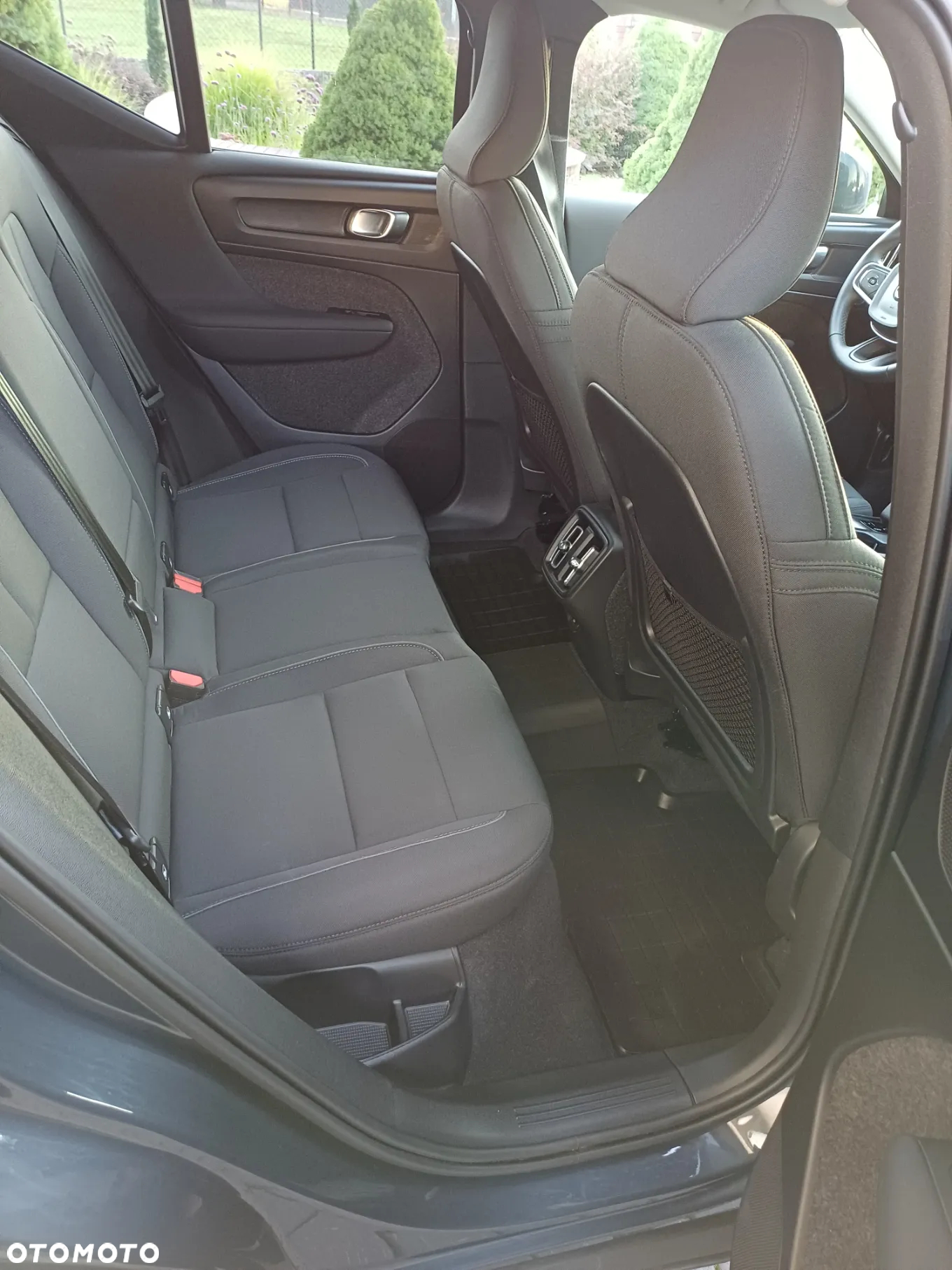 Volvo XC 40 T3 Momentum - 29