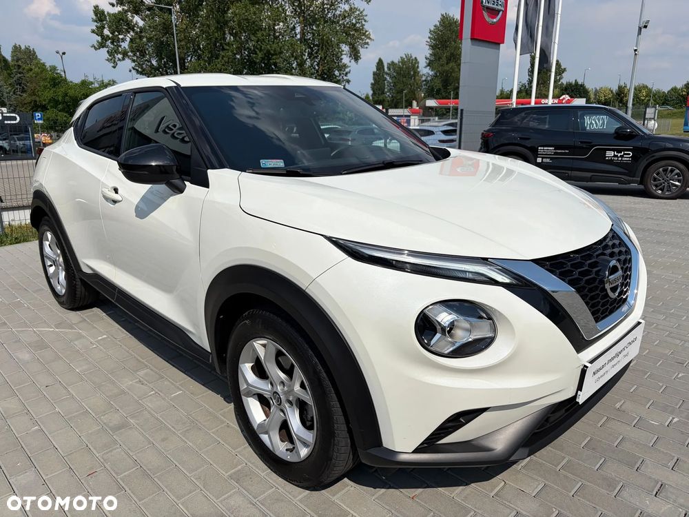 Nissan Juke 1.0 DIG-T N-Connecta DCT - 4