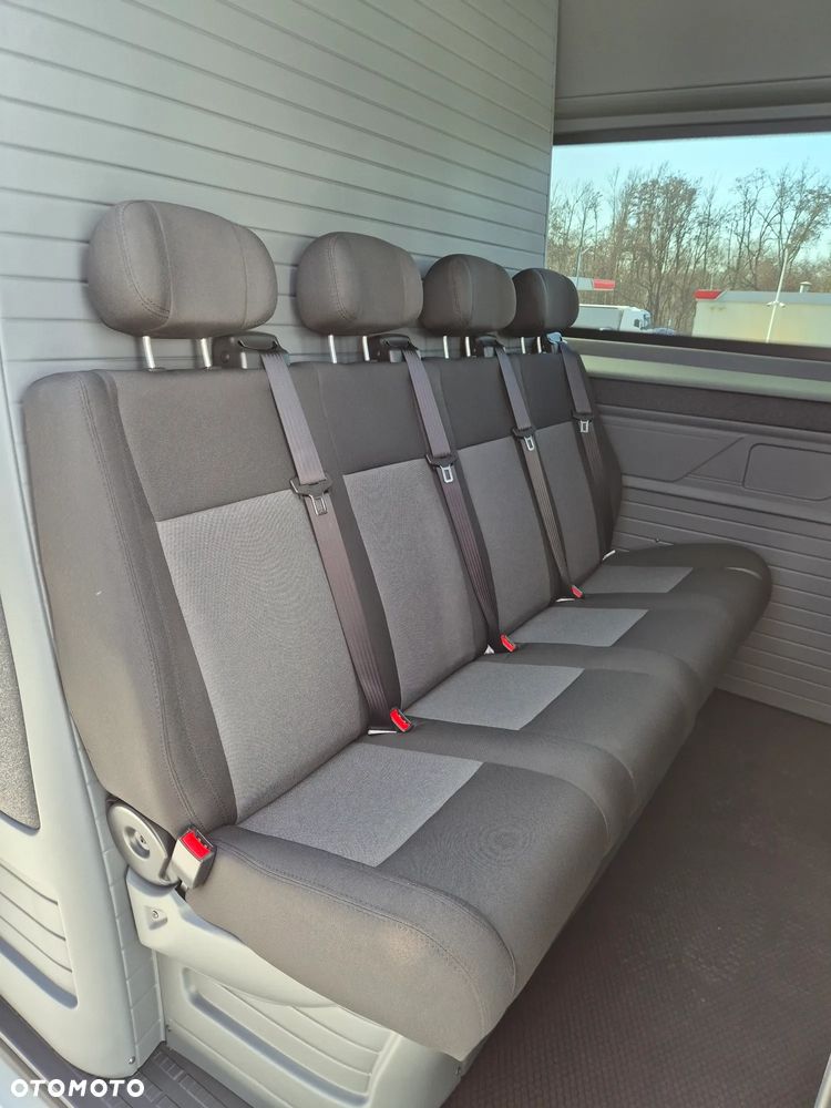 Volkswagen Crafter - 9