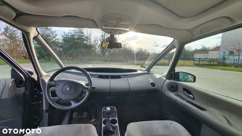 Renault Espace 2.2 dCi Authentique - 11