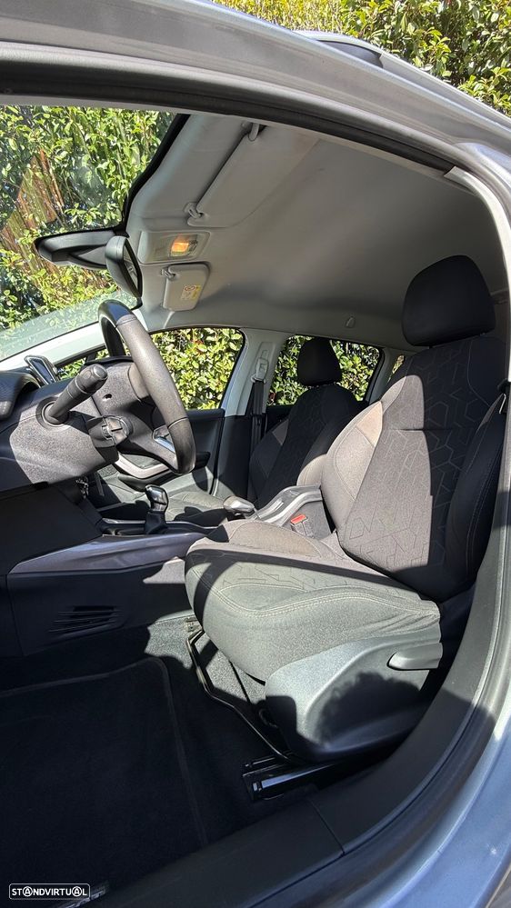 Peugeot 2008 1.2 PureTech Allure - 8