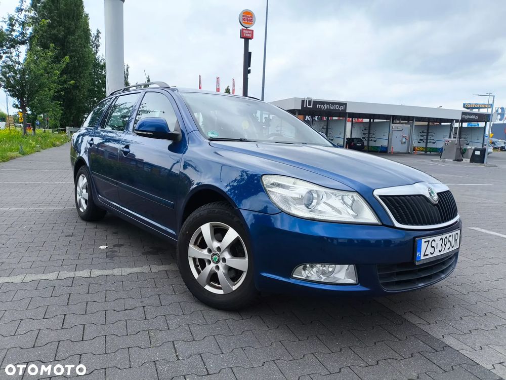 Skoda Octavia 1.6 Ambition - 1