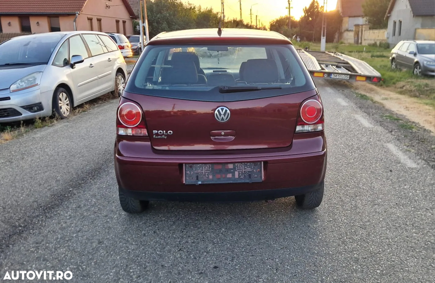 Volkswagen Polo - 7