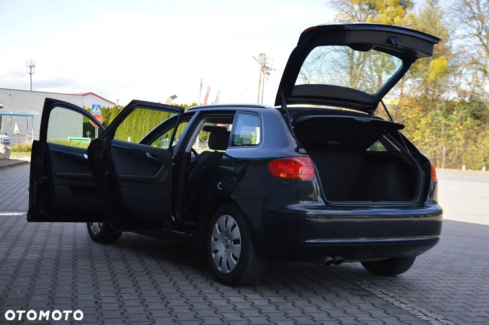 Audi A3 Sportback - 13