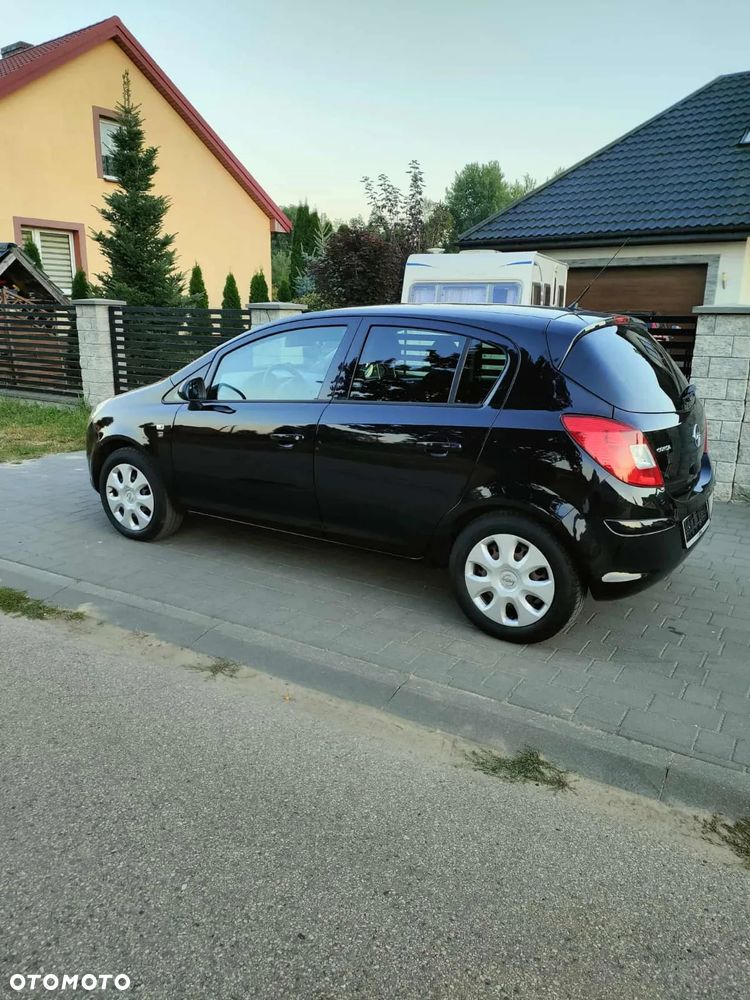 Opel Corsa 1.4 16V Color Edition - 8