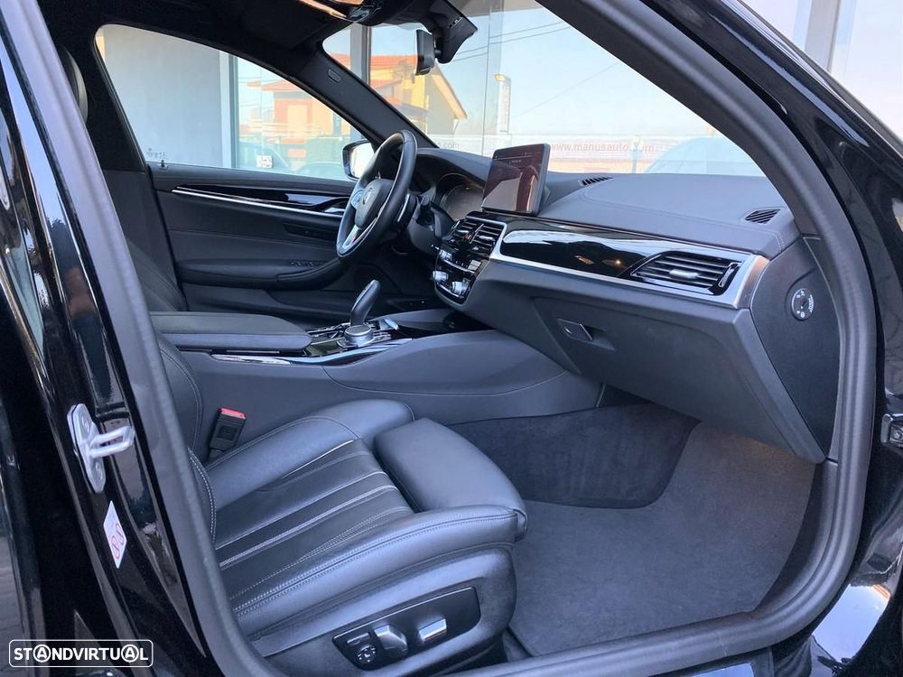 BMW 530 e Line Luxury - 5
