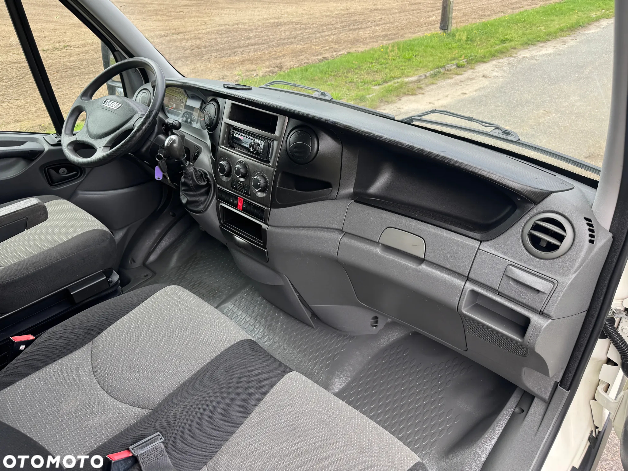 Iveco 35C15 * 3.0 / 150KM * Kontener / Rama * Koła bliźniacze * Rozstaw osi: 4.1m * - 29