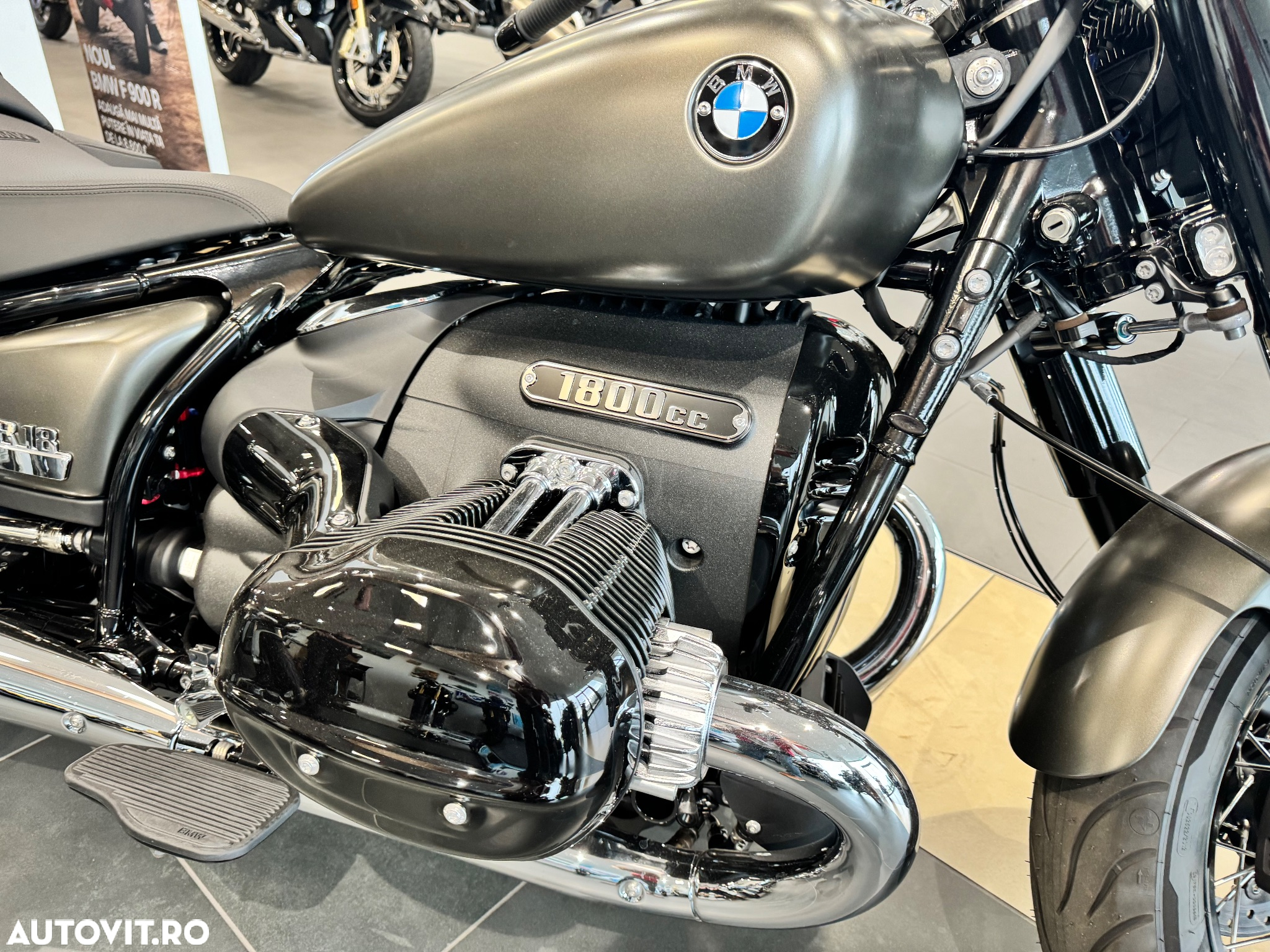 BMW R 18 100th Anniversary - 4
