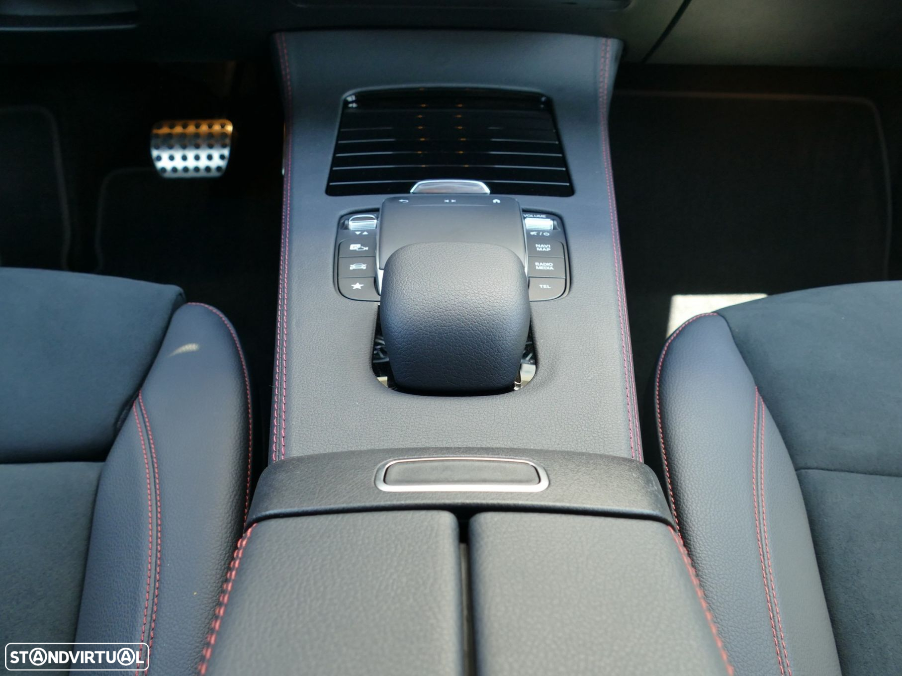 Mercedes-Benz CLA 200 Shooting Brake AMG Line Aut. - 15