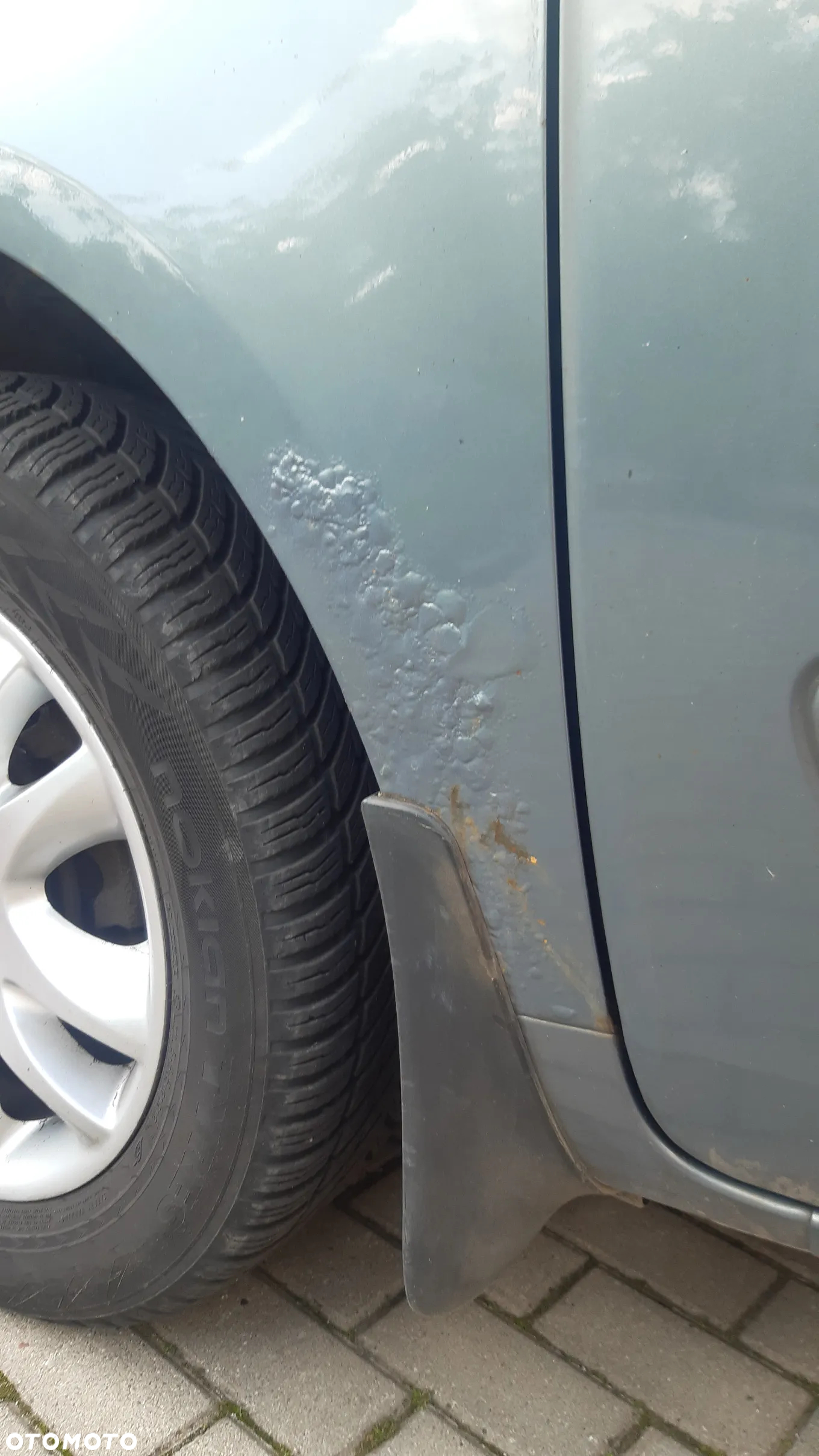 Kia Carnival - 15
