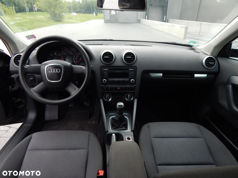 Audi A3 Sportback 1.6 TDI Attraction - 20