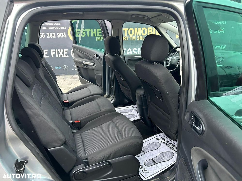 Ford S-Max - 6