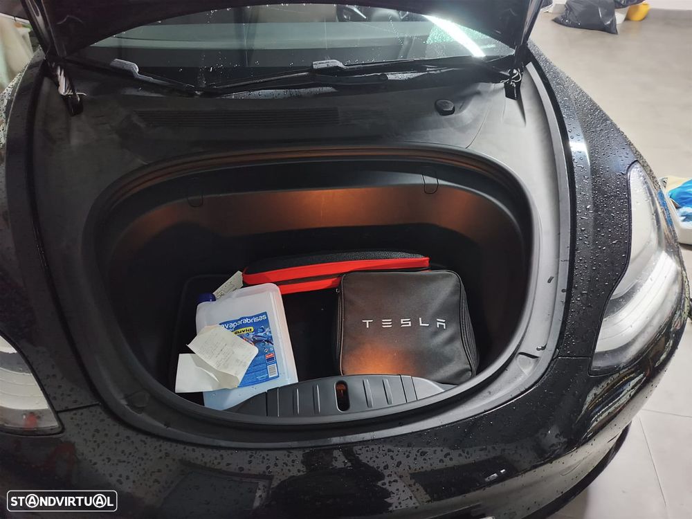 Tesla Model 3 Long-Range Dual Motor AWD - 16