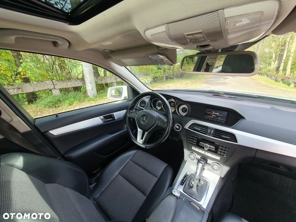 Mercedes-Benz Klasa C 200 CDI 7G-TRONIC Avantgarde Edition - 14