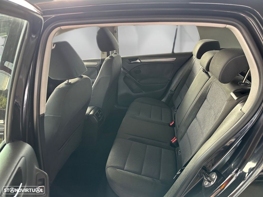 VW Golf 1.6 TDi Style - 9