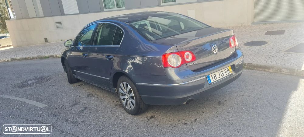 VW Passat 1.6 TDI BlueMotion - 4