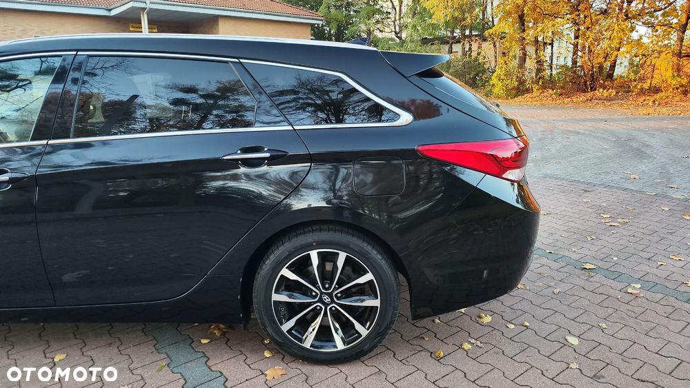 Hyundai i40 Kombi 2.0 Automatik Trend - 6