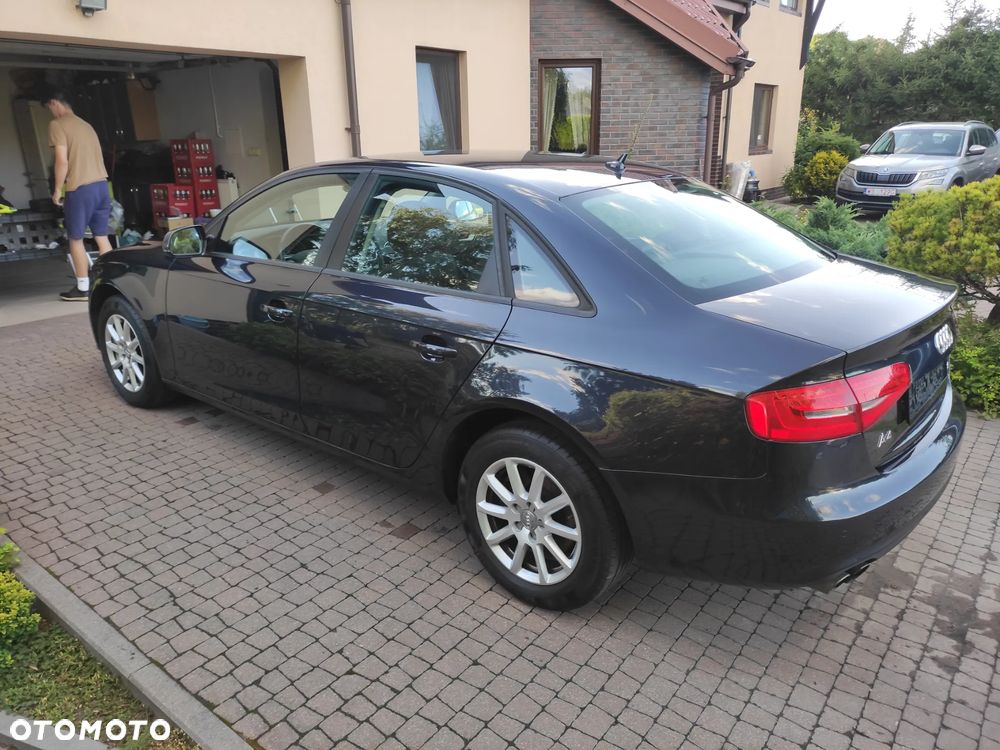 Audi A4 Limousine 2.0 TFSI Limited Edition - 8
