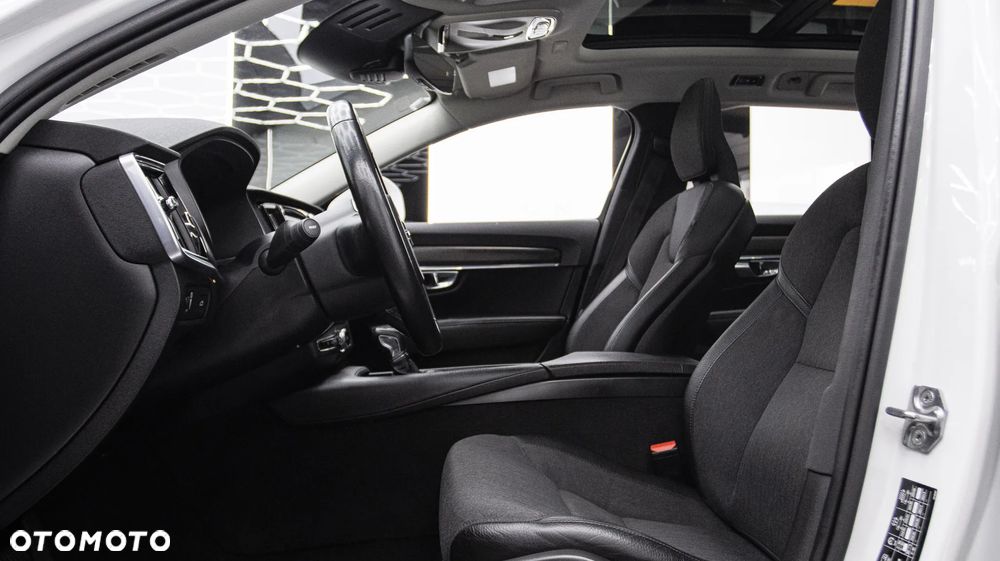 Volvo V90 Cross Country D4 SCR AWD Pro - 20