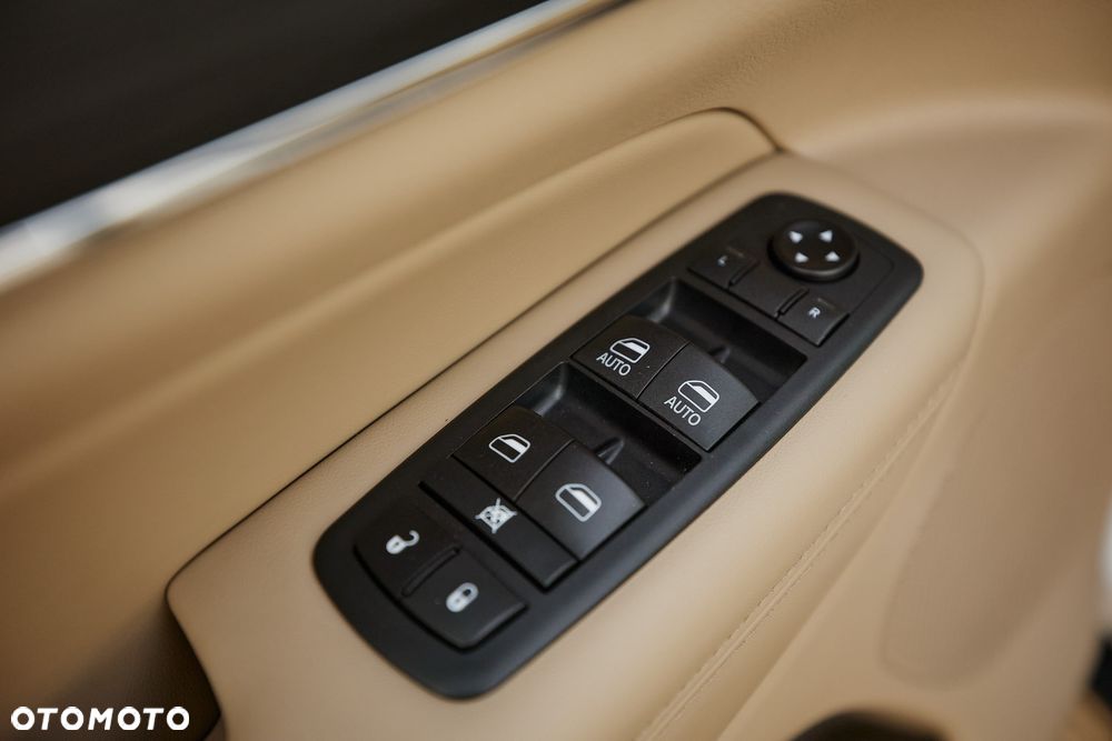 Jeep Grand Cherokee 3.6 V6 Limited - 30