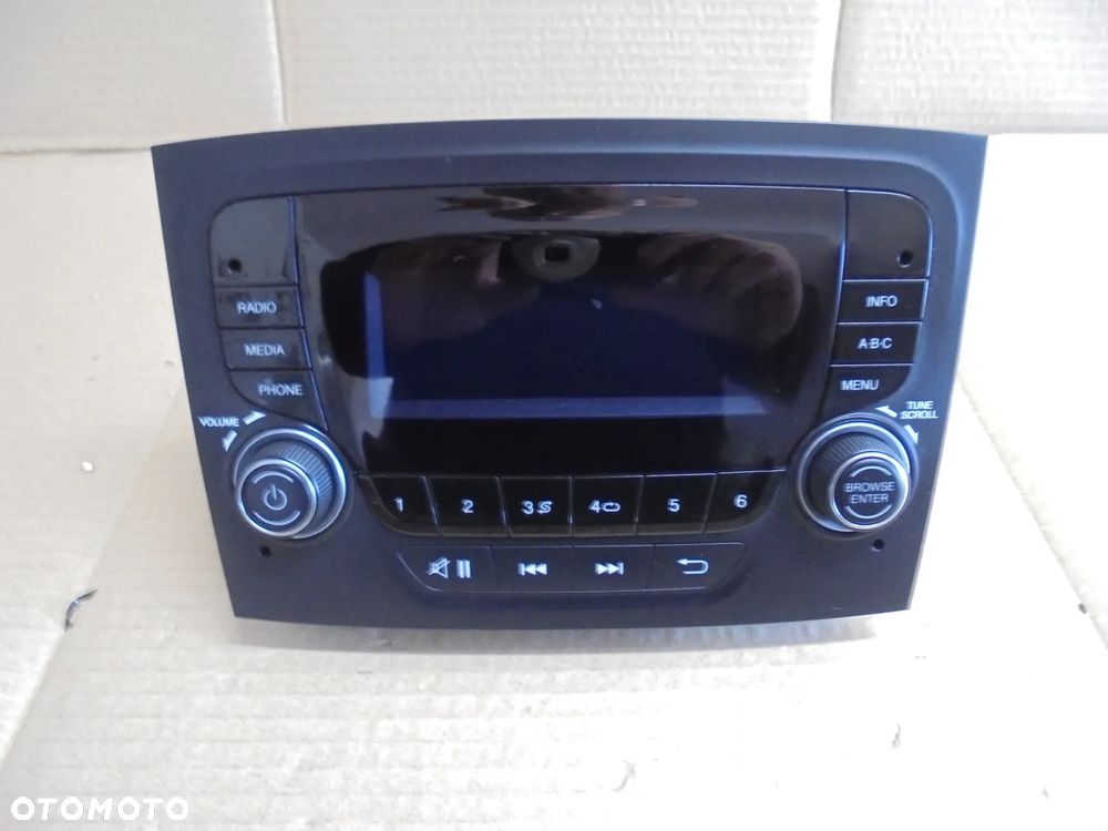 7356340010 RADIO FIAT DOBLO 2015- MULTIFUNKCYJNE DOTYK - 1