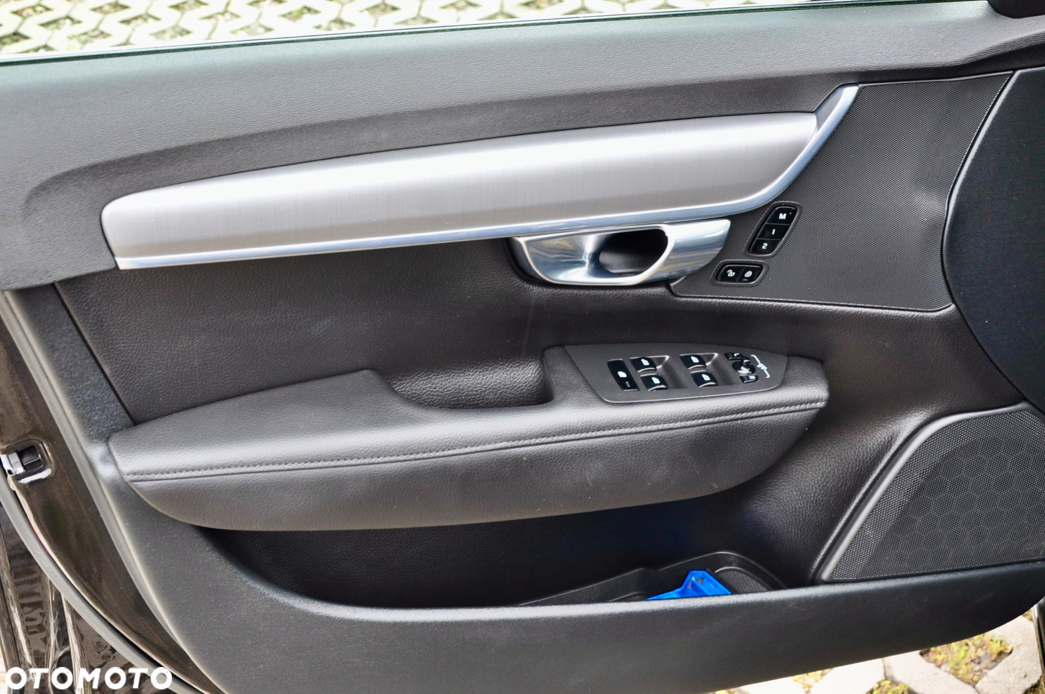 Volvo V90 D4 Geartronic Momentum Pro - 19