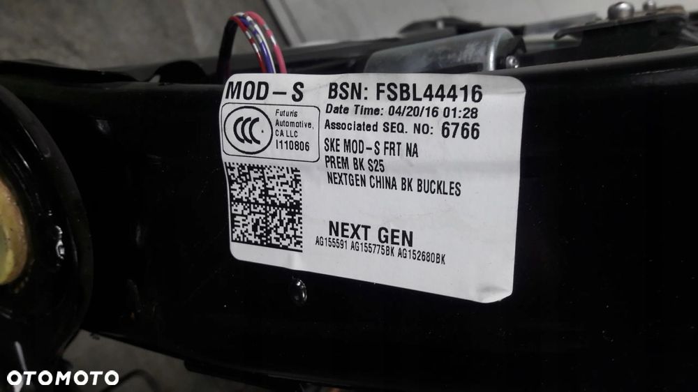 TESLA MODEL S STELAŻ FOTELA LEWY PRZÓD 2GEN - 6