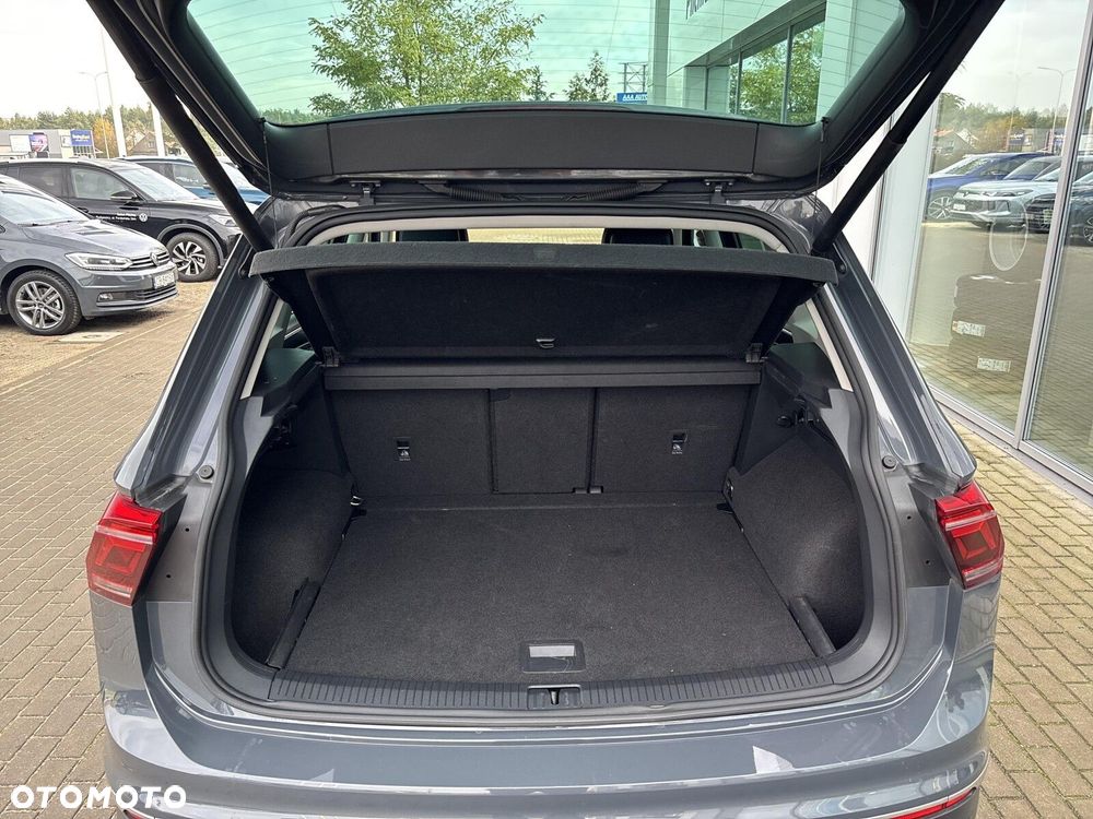 Volkswagen Tiguan 2.0 TDI SCR 4Mot Elegance DSG - 17