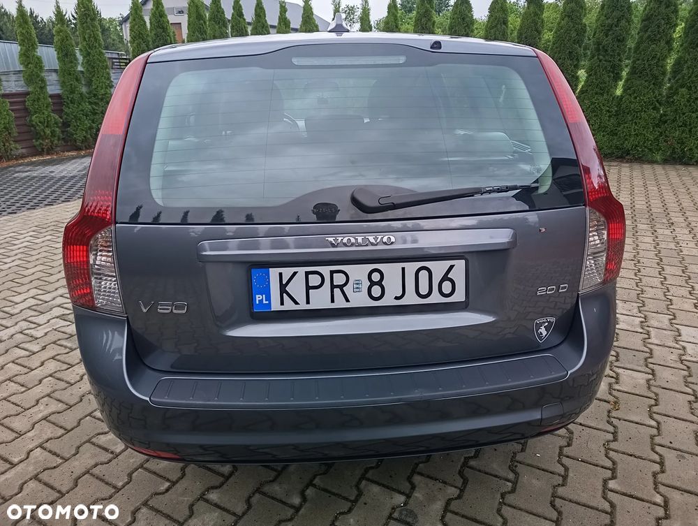 Volvo V50 2.0D - 6