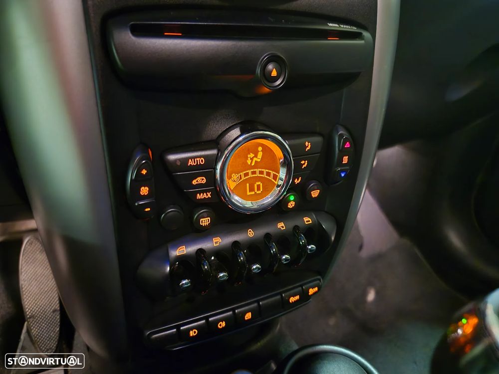 MINI Countryman One D - 21