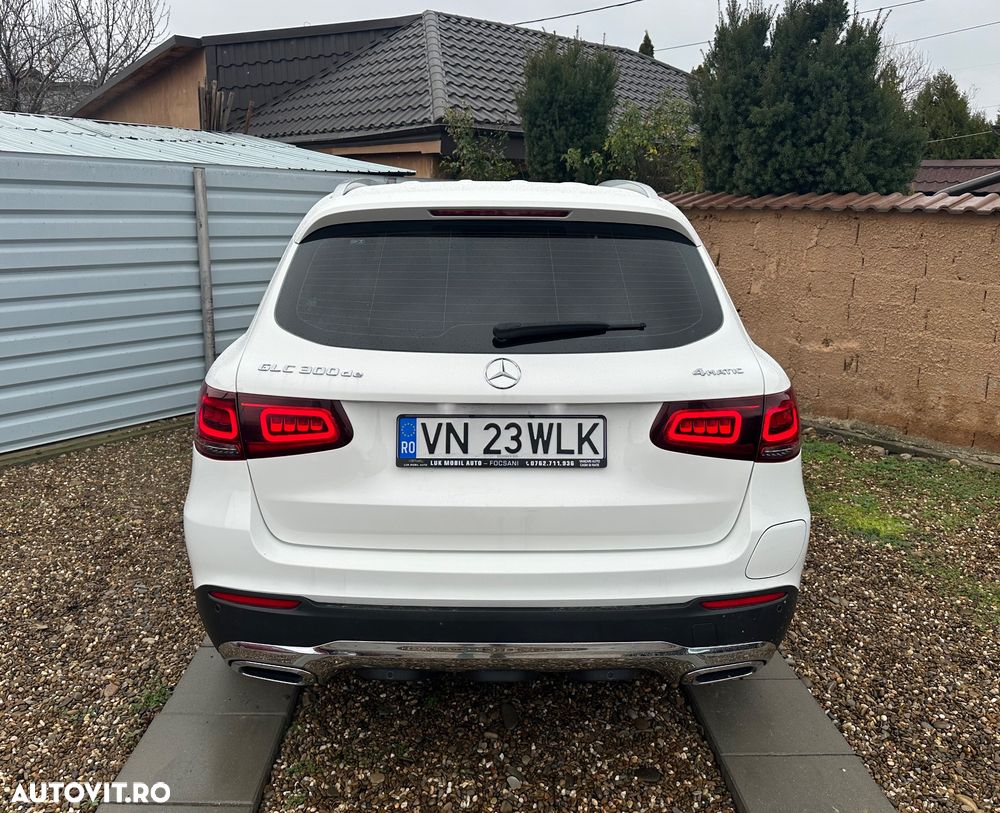 Mercedes-Benz GLC - 6