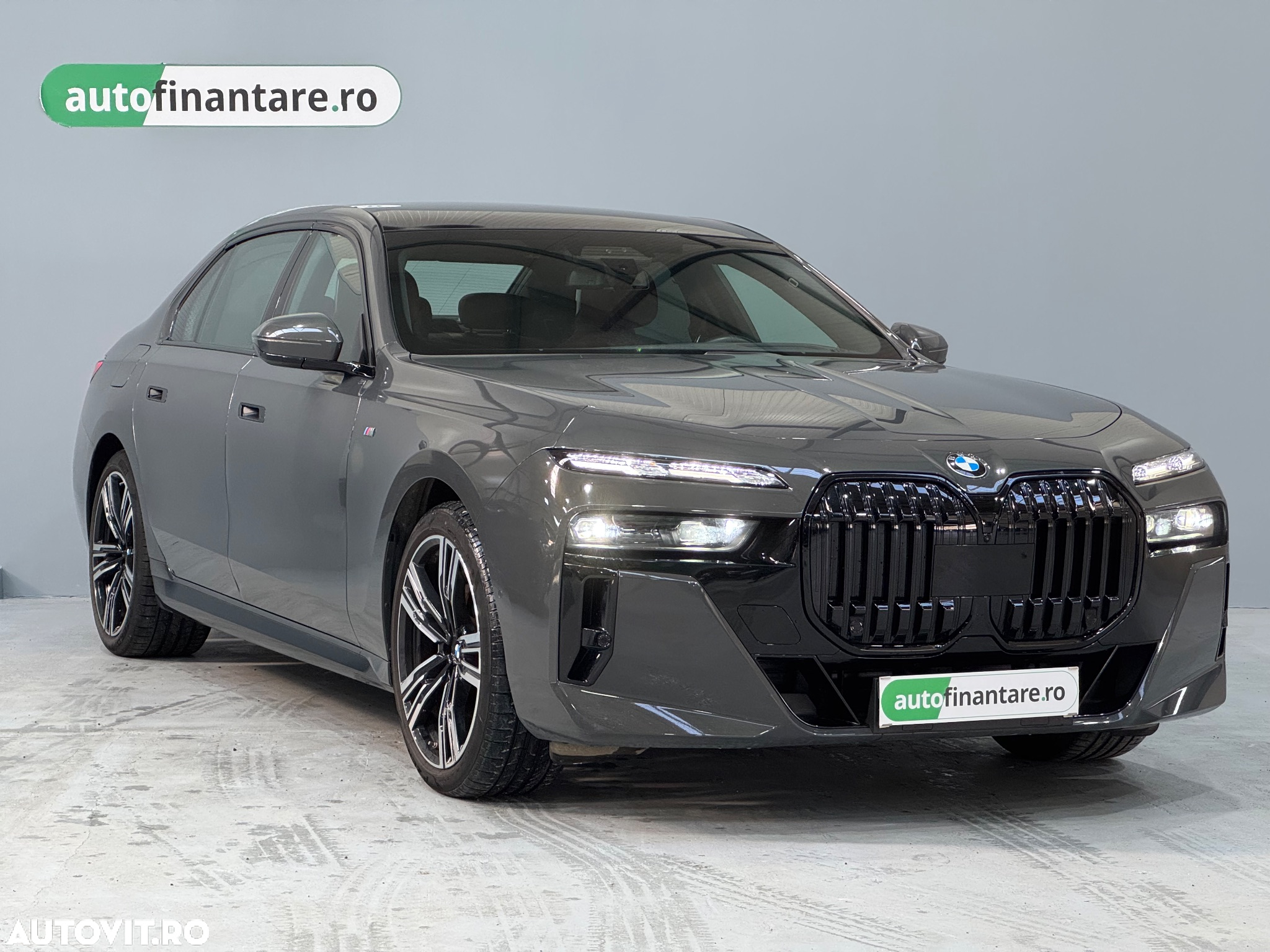 BMW Seria 7 740d xDrive MHEV - 3