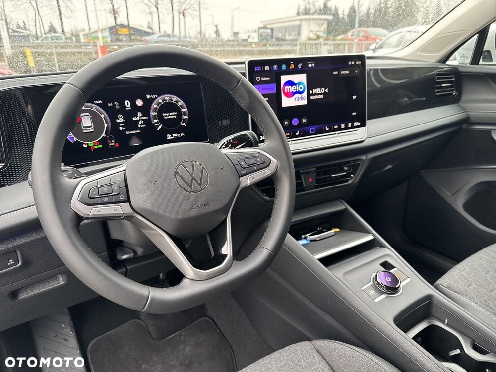 Volkswagen Tiguan - 9