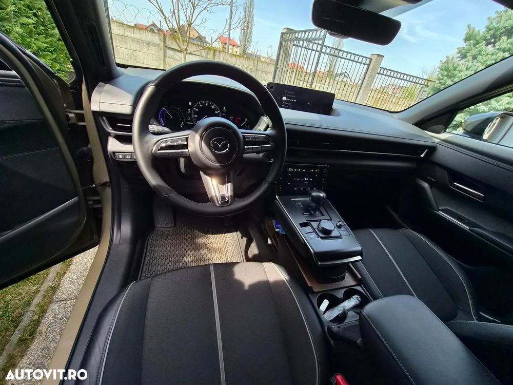 Mazda MX-30 e-SKYACTIV MAKOTO - 13