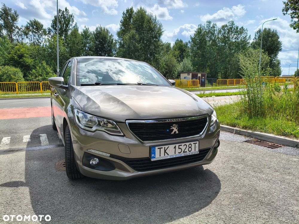 Peugeot 301 1.2 Pure Tech Active - 3