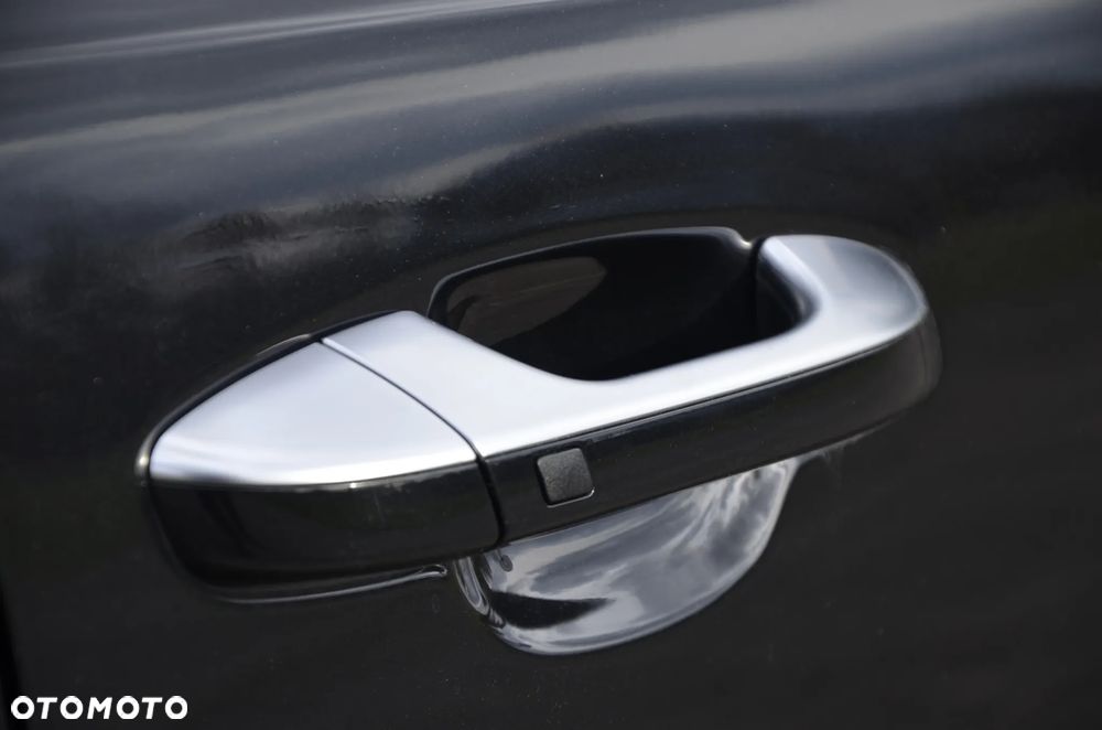 Kia Sportage 2,0 CRDI AWD GT Line - 17