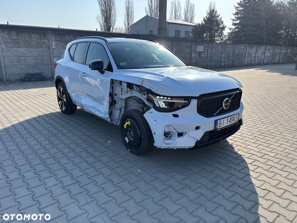 Volvo XC 40 - 2