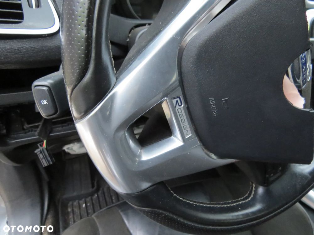 VOLVO V40 II 2.0 D2 D4204T8 LAKIER 714-16 NA CZĘŚCI - 14