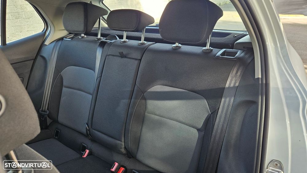 Skoda Fabia 1.0 MPI - 17